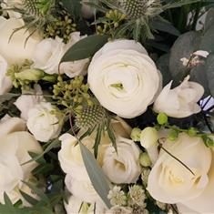 anniversary bash,flowers and live band